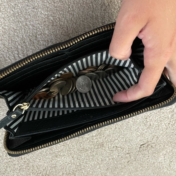 Kate Spade Black Leather Zip Wallet - Picture 8 of 13